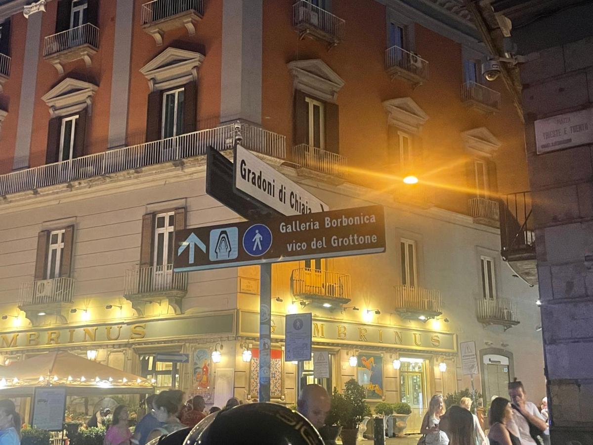 Casetta Piazza Plebiscito نابولي المظهر الخارجي الصورة