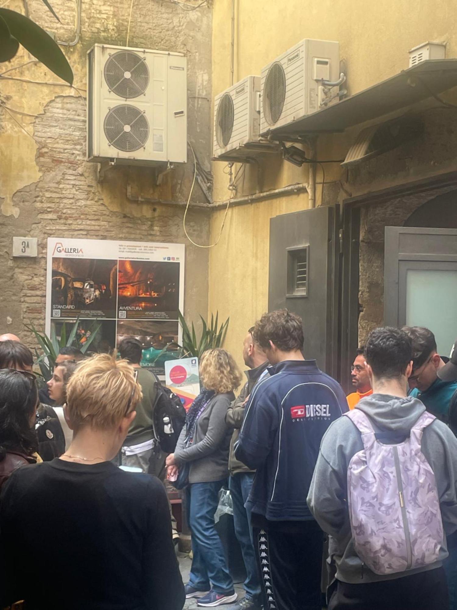 Casetta Piazza Plebiscito نابولي المظهر الخارجي الصورة