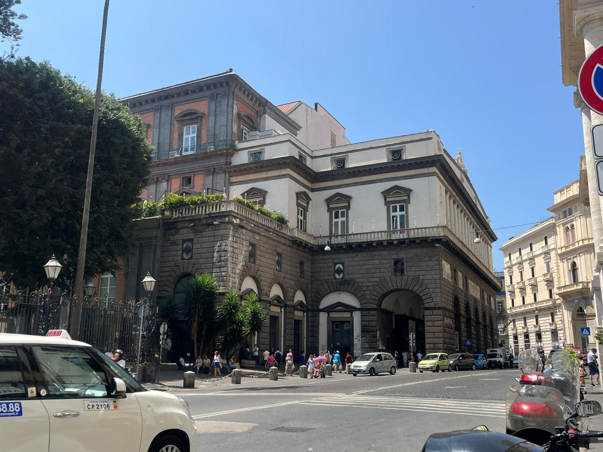 Casetta Piazza Plebiscito نابولي المظهر الخارجي الصورة